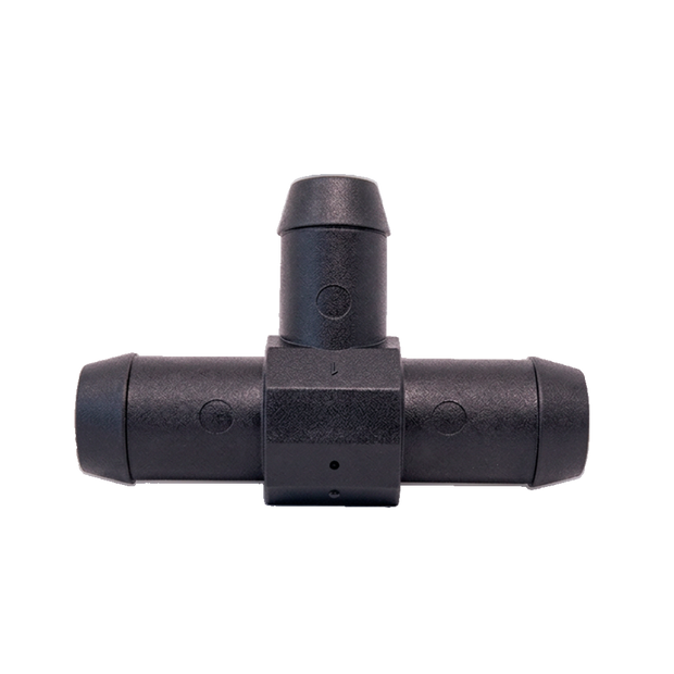 Plastic tee for low-pressure gases or liquids